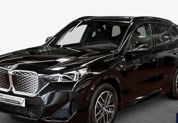 BMW iX1 6.907 km 50.890 &euro; Karlsruhe 76227