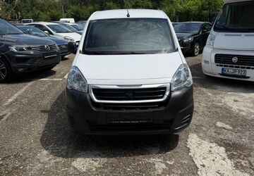 Peugeot Partner 208.000 km 4.300 &euro; Karlsruhe 76137
