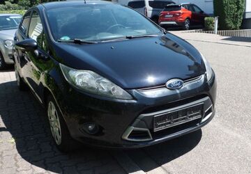 Ford Fiesta 165.000 km 2.900 &euro; Karlsruhe-Eggenstein 76344