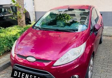 Ford Fiesta 175.000 km 2.300 &euro; Karlsruhe 76135