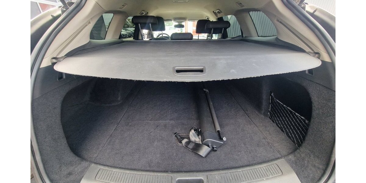 Opel Insignia Business Edition Klimaautomatik NAVI 66.000 km 16.998 &euro; Landau 76829