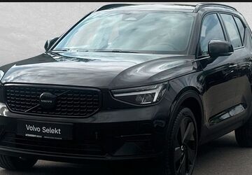 Volvo XC40 8.000 km 33.750 &euro; Karlsruhe 76187