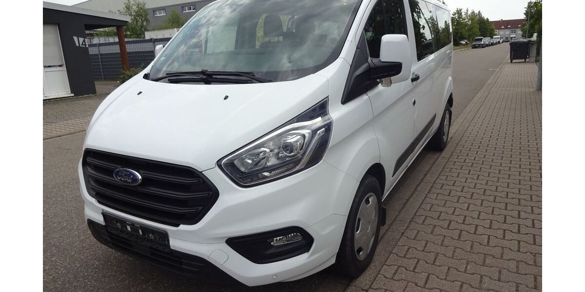 Ford Tourneo Custom 64.000 km 25.942 &euro; Rheinstetten - Mörsch 76287